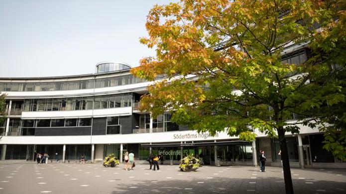 Bild på huvudbyggnad, Södertörns högskola i Stockholm
